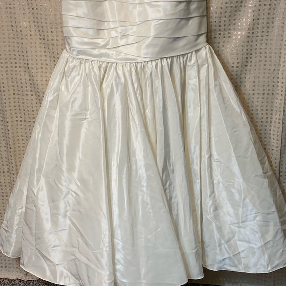 Mari Lee for Madeline Gardner Elegant White Strapless Gown - Picture 5 of 15